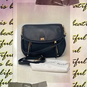 Michael Kors Evie Black